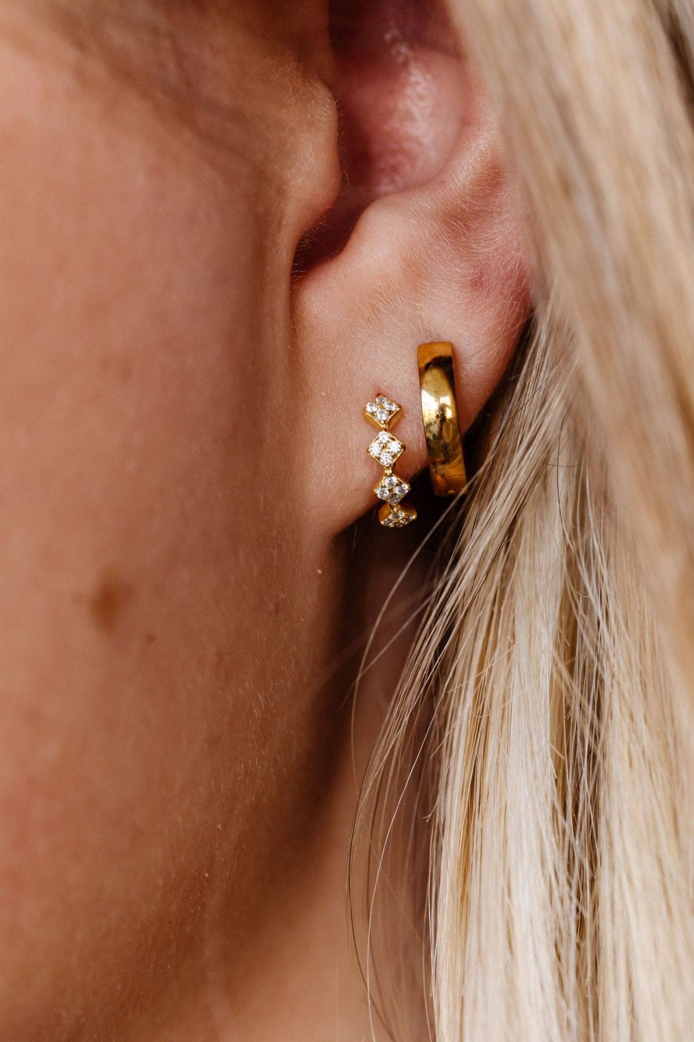 Mini Diamond Hoop Earrings - Hypoallergenic - Multiple Color